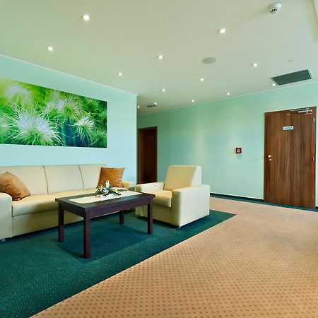 Hotel Viktor Братислава Интерьер фото